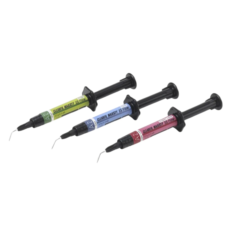 Clearfil Majesty ES Flow Kuraray 1,5 мл