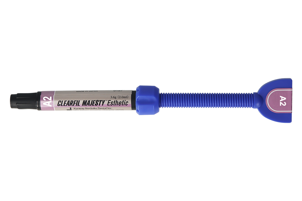 Clearfil Majesty Esthetic 2 мл Kuraray
