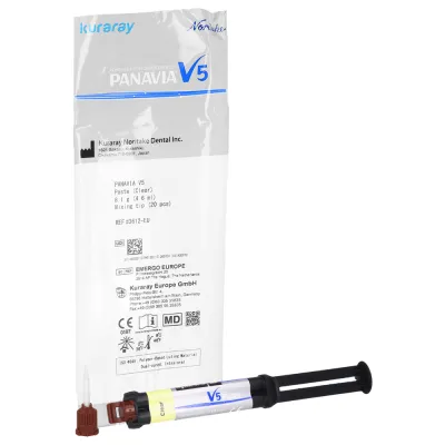 Panavia V5 Paste шприц 4,6 мл Kuraray