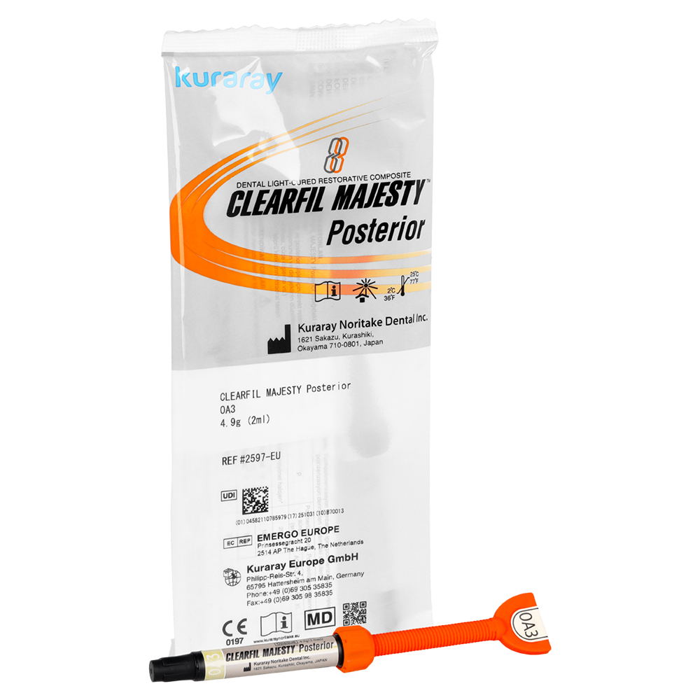 Clearfil Majesty Posterior 2 мл Курарай