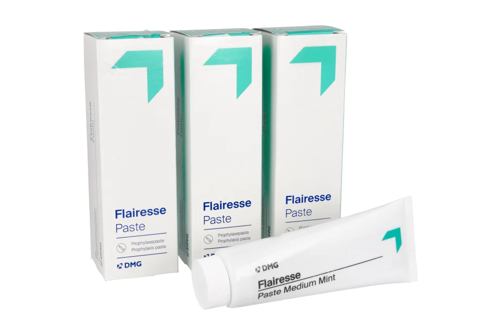 Паста польская Flairesse, 75 мл DMG